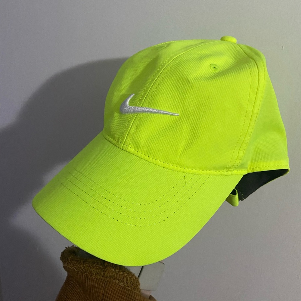 Nike Golf Dri-Fit Stay Cool Neon Yellow Volt White Swoosh